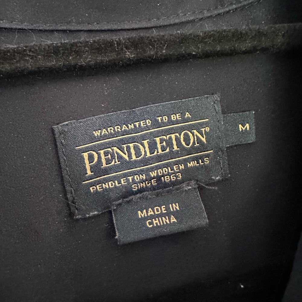 Pendleton Deep Blue (Almost Black) Sheen Casual B… - image 3